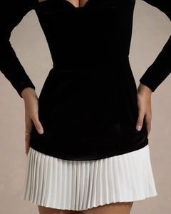 Noir Bérénice Velvet Sweetheart Mini Dress - side