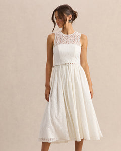 Dentelle Adeline Belted Lace Midi Dress - lace detail