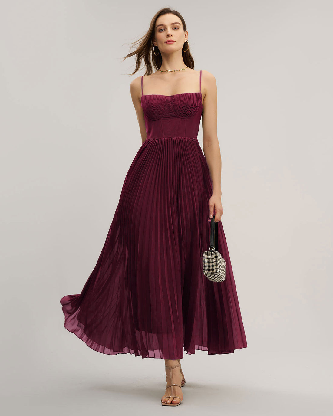 Bordeaux Séraphine Sweetheart Maxi Dress in wine red, front view